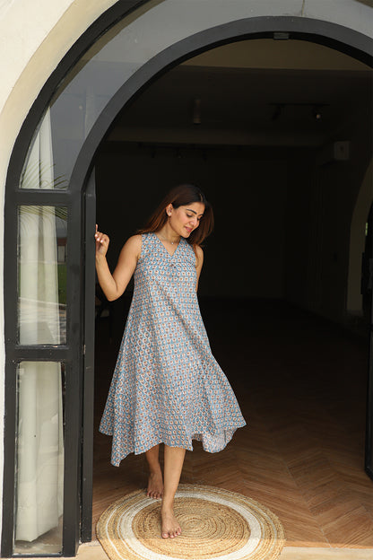 Mira Muse Maxi Dress